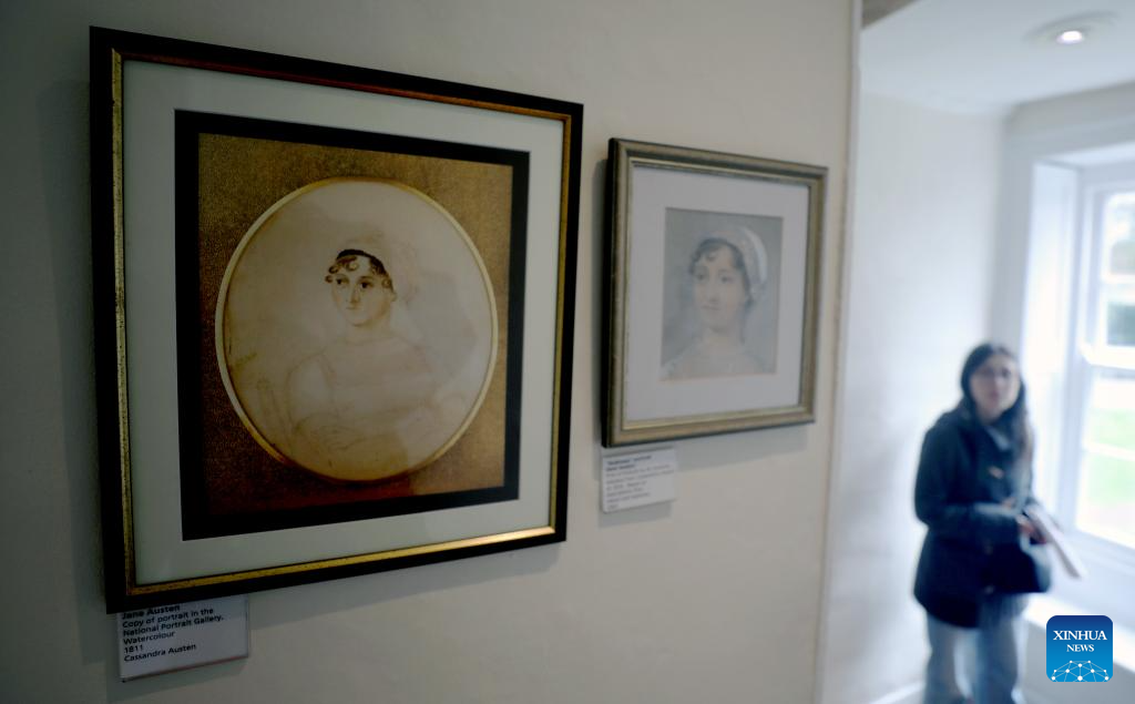 Pic story of Jane Austen's House in Chawton, Britain